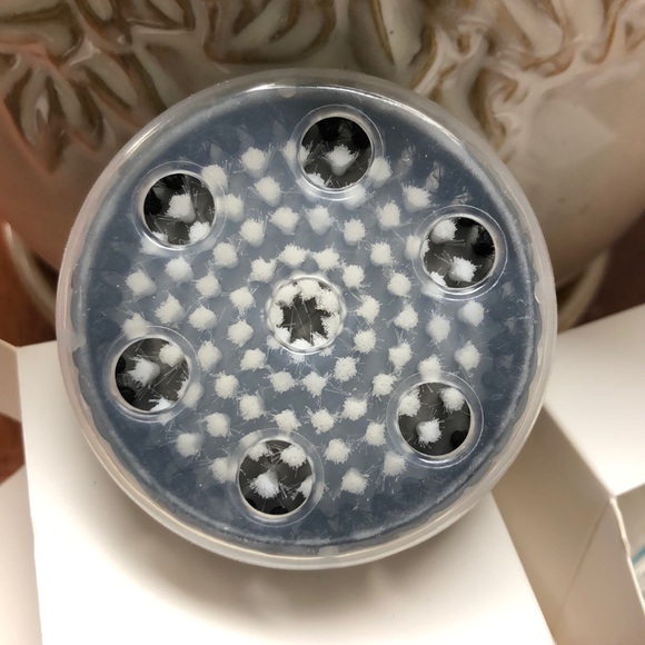 Clarisonic Face & Body Brush Heads - Picture 3 of 3